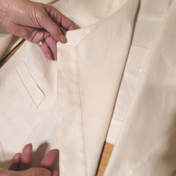 Dianne Von Furstenberg white blazer - Picture 9 of 11